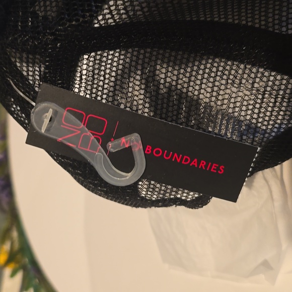 Smile Face Cap Snapback, NO BOUNDARIES, Walmart - Picture 5 of 13